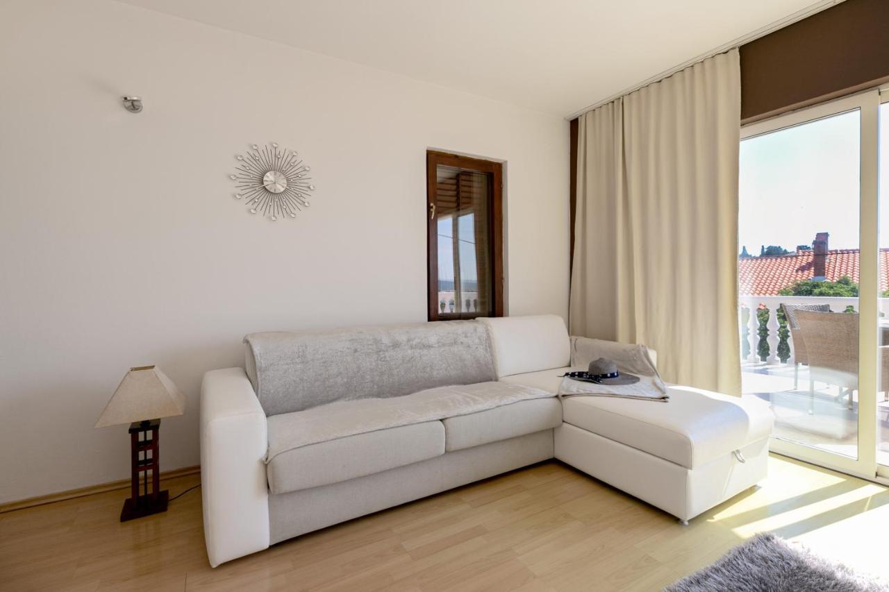 Apartments Vedmar Бибинє Екстер'єр фото